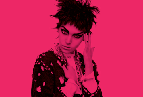 Punk-chaos-to-couture-New-York-exposition-lecatalog.com_