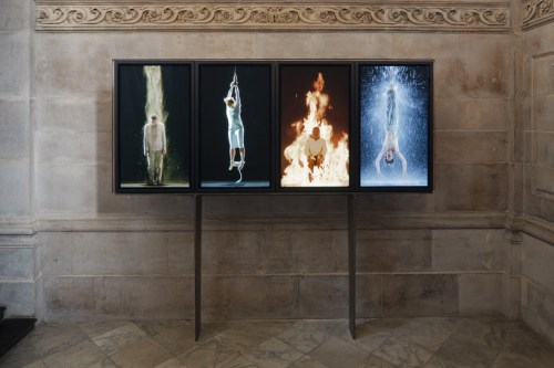 bill-viola-projects-martyrs-within-st.-paul-cathedral-UK-designboom-03