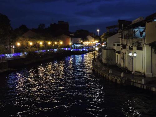 s11138645_664300077048635_1274931833935412806_n